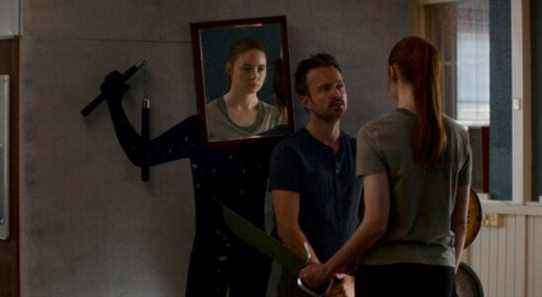 Premières critiques pour le nouveau film de Karen Gillan et Aaron Paul