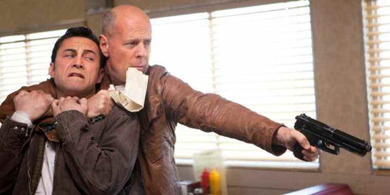 Looper 10 ans plus tard : Retour sur le thriller de voyage dans le temps de Rian Johnson
