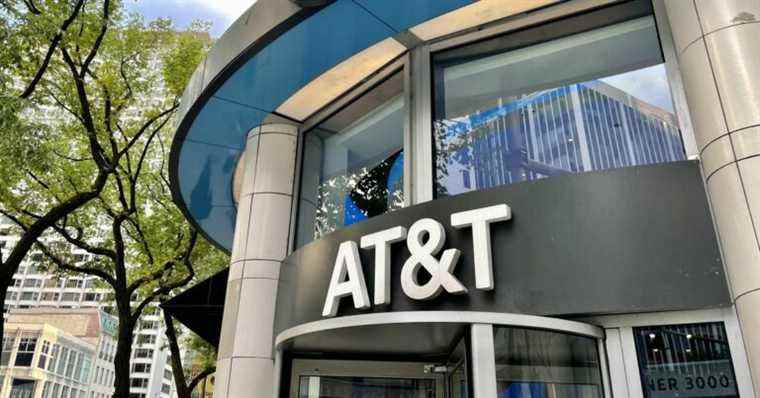 AT&T Fiber Internet 300 : son forfait le moins cher est-il assez rapide ?