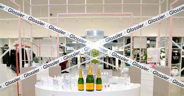 Glossier annonce des licenciements "difficiles mais nécessaires"
