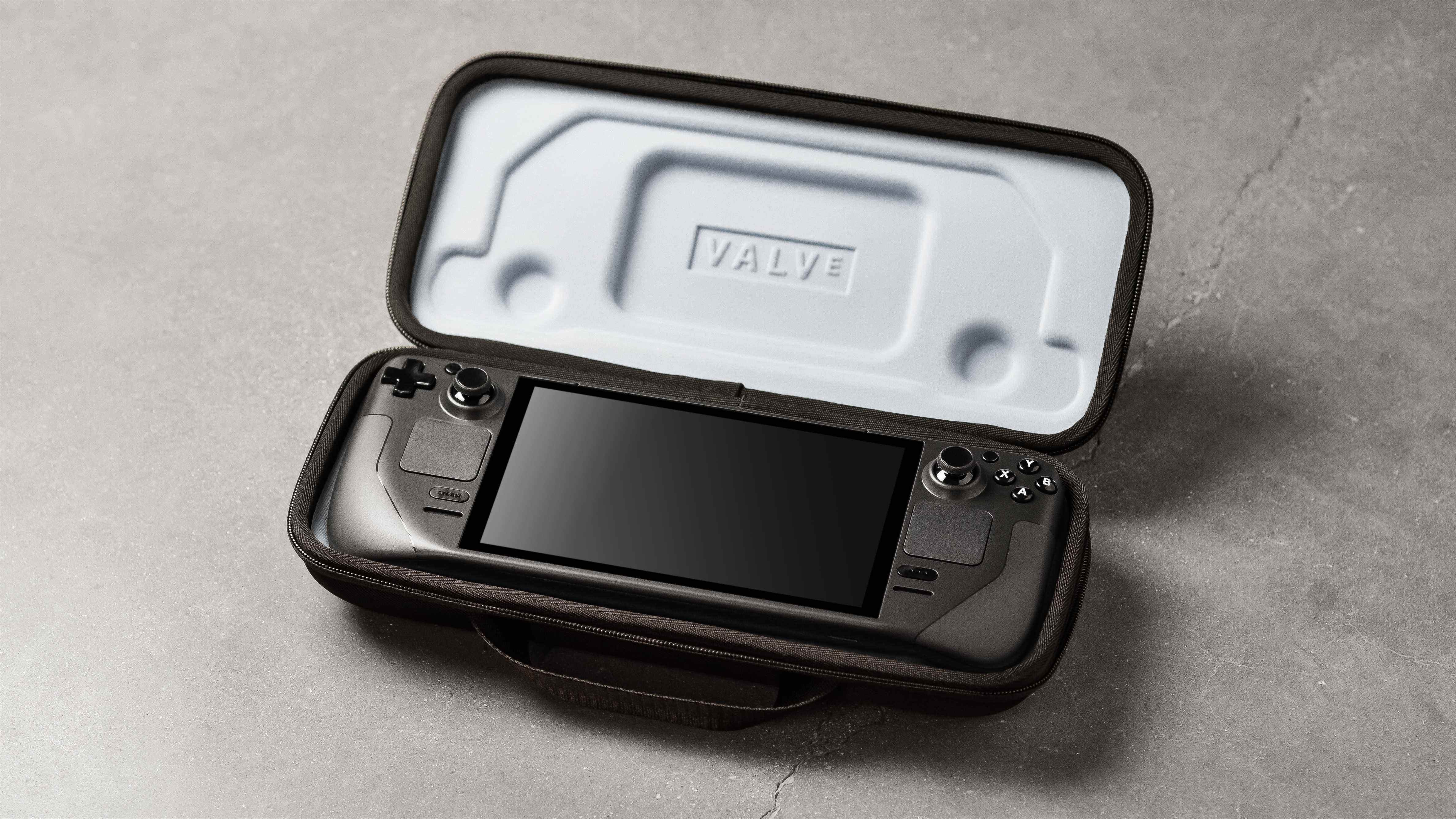 Valve Steam Deck contre Nintendo Switch OLED