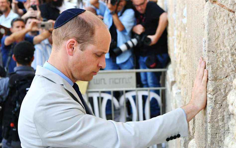 Le prince William visite le Mur Occidental à Jérusalem lors de sa tournée officielle - Getty