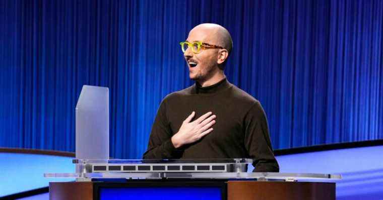 Une conversation avec ce gars aux lunettes cool qui a vaincu Amy Schneider sur Jeopardy !
