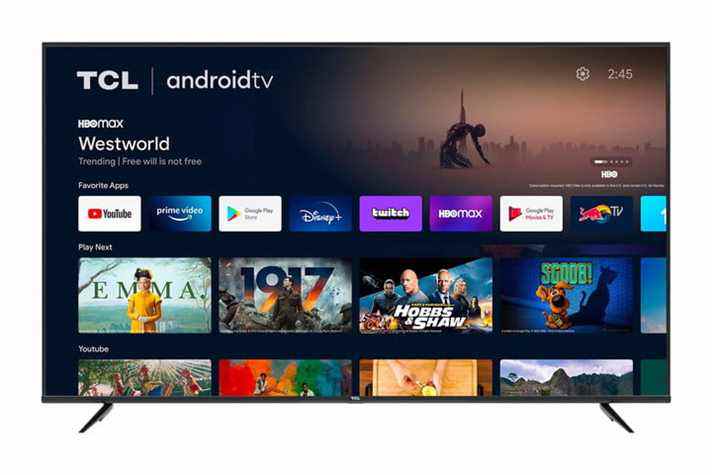 Le téléviseur intelligent TCL 70 pouces 4K série 4 montrant l'interface Android TV.