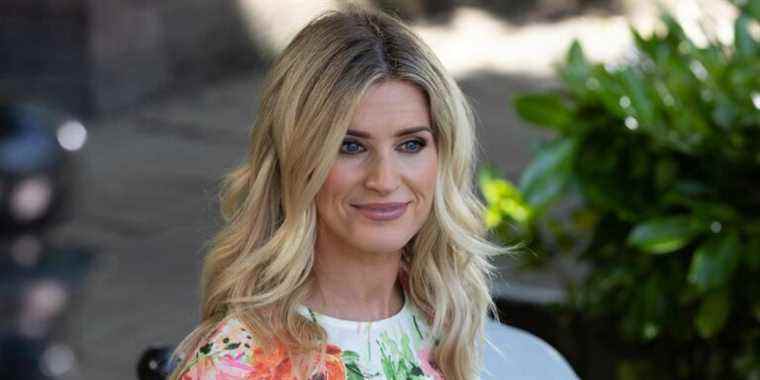 Hollyoaks explique la sortie hors écran de Mandy Richardson

