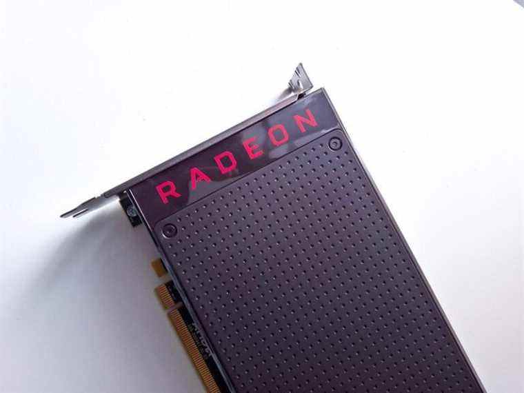 AMD entre dans le jeu avec de nouveaux graphiques mobiles RX 6000M et deux GPU de bureau