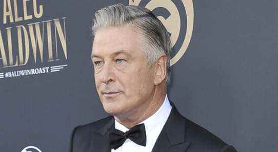 Alec Baldwin remet son téléphone aux enquêteurs de la « rouille » Les plus populaires doivent lire Inscrivez-vous aux bulletins d'information variés Plus de nos marques