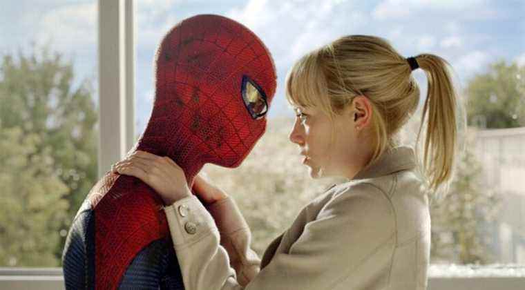 

	
		Andrew Garfield dit qu'il a même menti à Emma Stone à propos de "Spider-Man : No Way Home"
	
	
