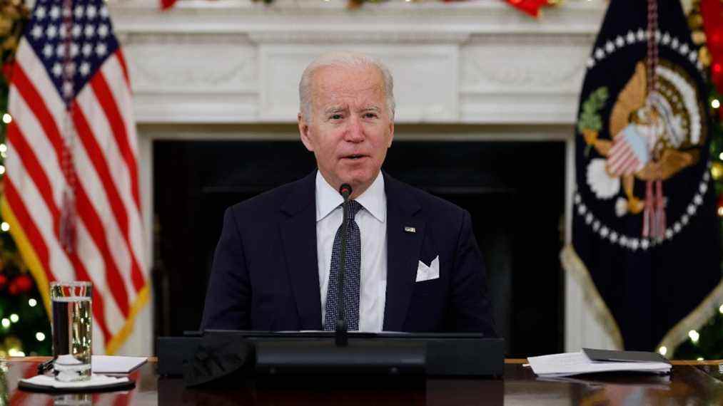 Biden marque l'année depuis l'attaque du Capitole: 