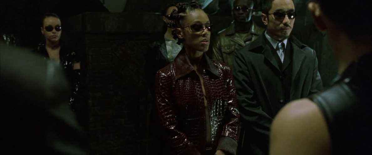 Niobe dans la salle d'attente de Matrix Reloaded