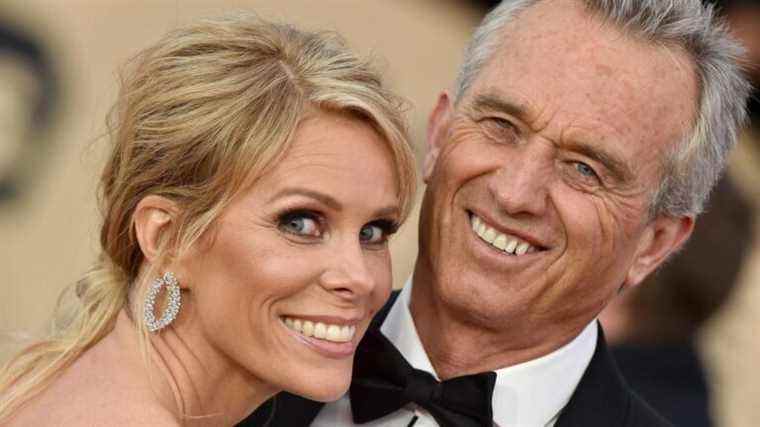 Cheryl Hines dénonce enfin les remarques sur l’Holocauste de son mari RFK Jr.