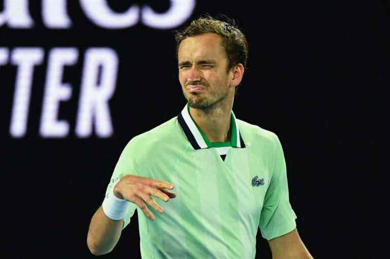 « DOIT AVOIR UN QI FAIBLE »: le meilleur joueur Daniil Medvedev claque les fans tapageurs de l’Open d’Australie