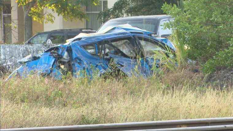 Deux personnes meurent dans un accident de train après qu’une voiture ait roulé sur des voies à grande vitesse