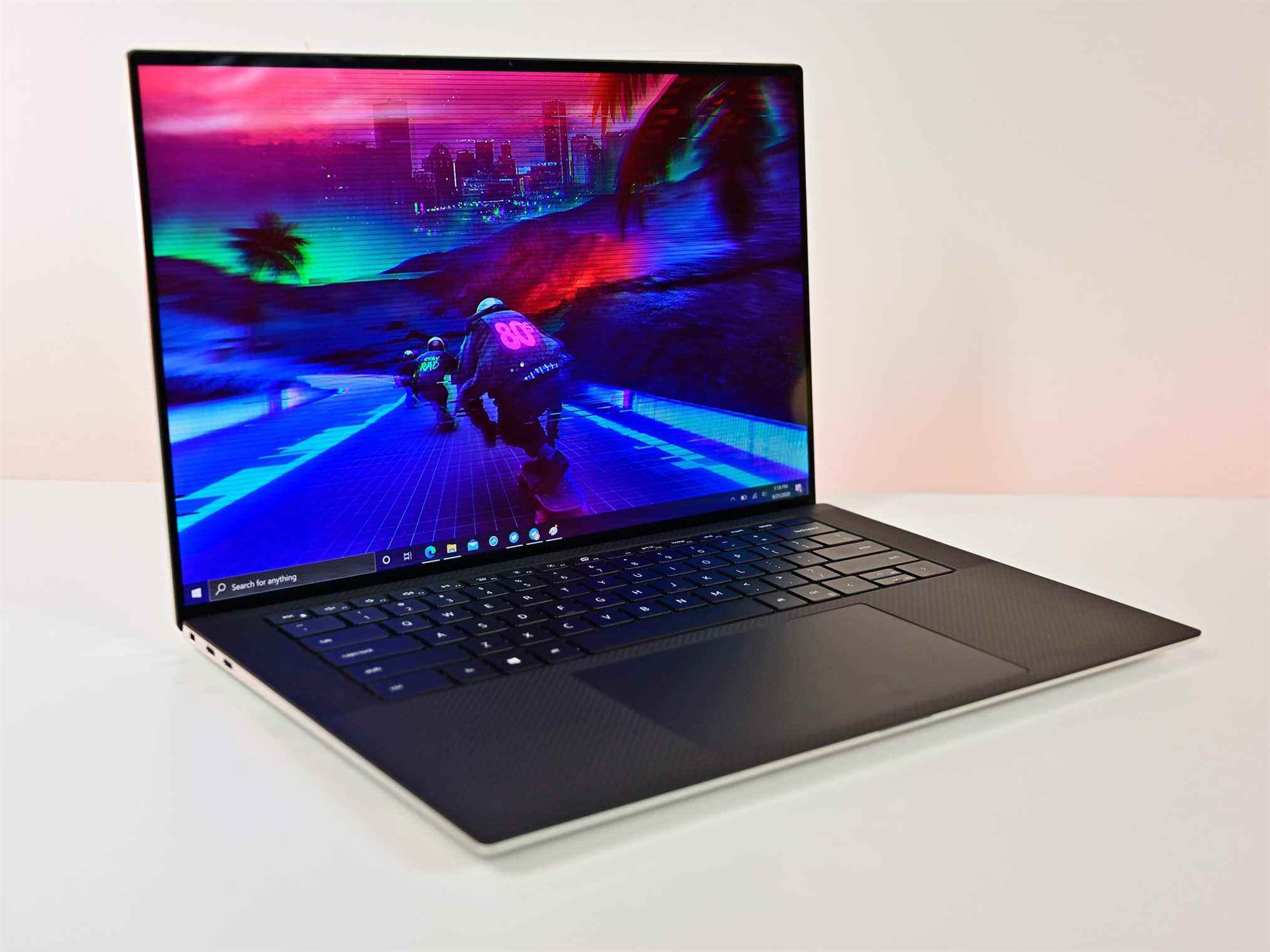 Dell XPS 15 9500 Critique Hero