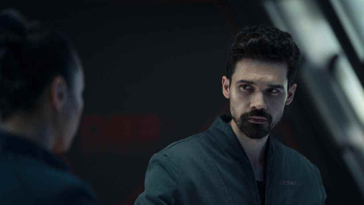 Holden dans une image de The Expanse saison 6