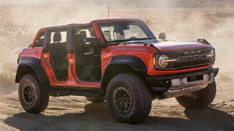 Ford Bronco Raptor 2022 : carrosserie large, pneus de 37 pouces, plus de 400 chevaux