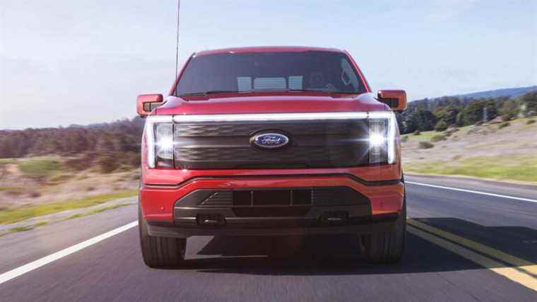 Ford menace de retirer les allocations F-150 Lightning des concessionnaires gourmands