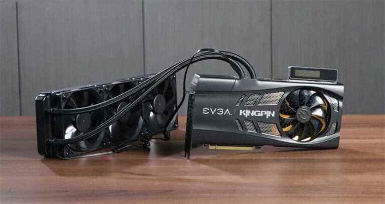 L'EVGA Kingpin RTX 3090 Ti peut comporter 1275 W d'entrées d'alimentation
