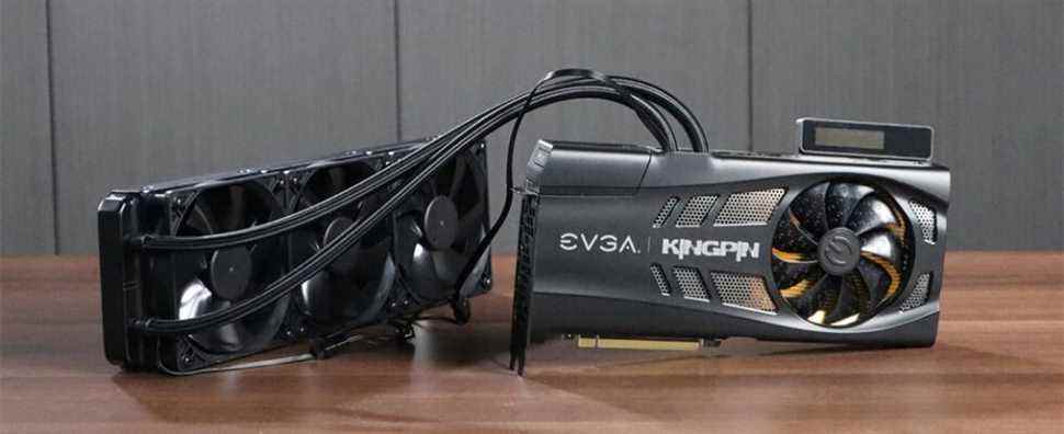 L'EVGA Kingpin RTX 3090 Ti peut comporter 1275 W d'entrées d'alimentation