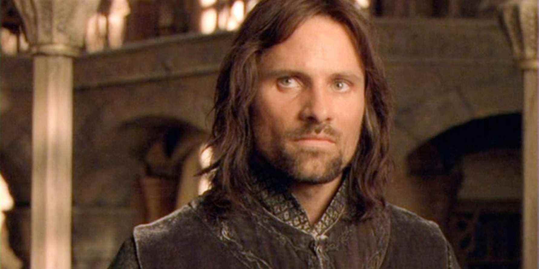 LOTR : Pourquoi Aragorn est-il décrit comme fuyant le trône du Gondor dans les films ?
