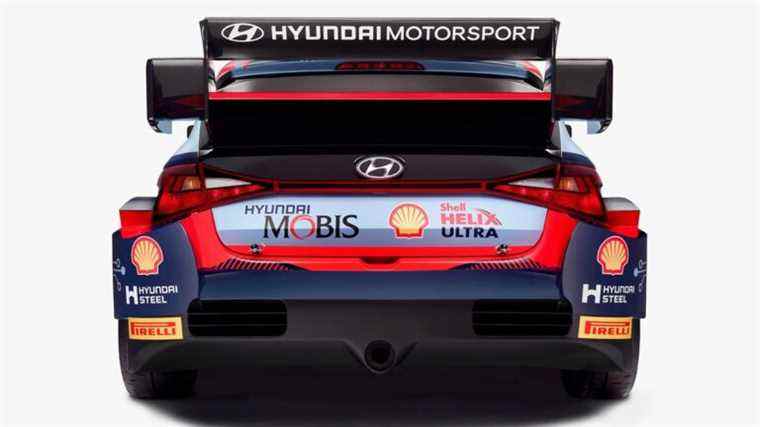 La nouvelle voiture de rallye mondiale de Hyundai a une aile sur son aile