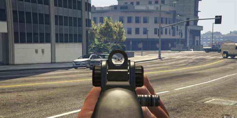 La vidéo de GTA Online montre à quel point l'aide à la visée peut être ridicule
