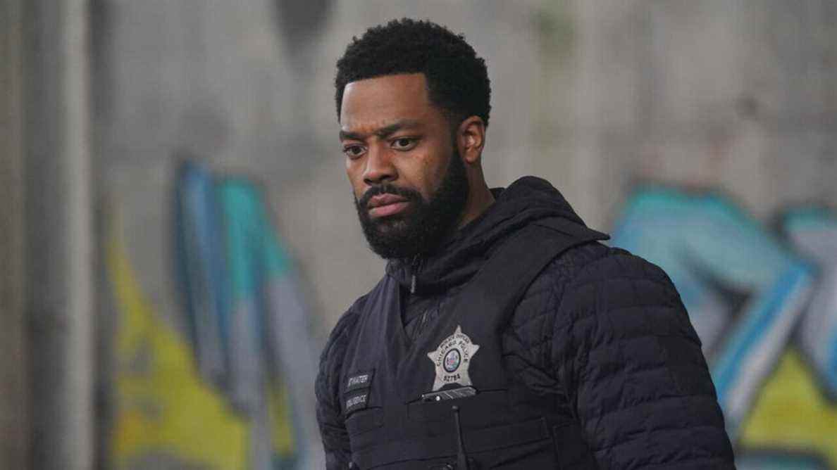 LaRoyce Hawkins de Chicago PD parle de la « double vie » d'Atwater et des choix dans son grand épisode
