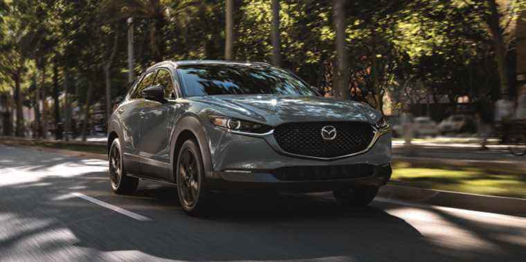 Le Mazda CX-30 2022 ajoute la traction intégrale de série et une édition carbone