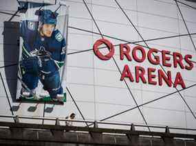 Le match des Canucks de Vancouver contre les Sénateurs d'Ottawa samedi soir au Rogers Arena devrait être reporté.