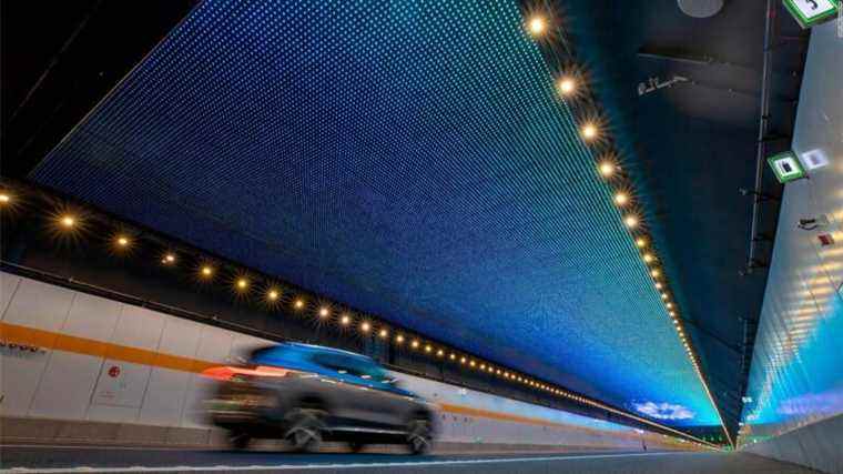 Le nouveau tunnel sous-marin le plus long de Chine a un plafond à LED