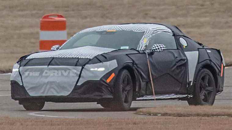 Le prototype Ford Mustang GT de nouvelle génération produit des bruits de V8 forts