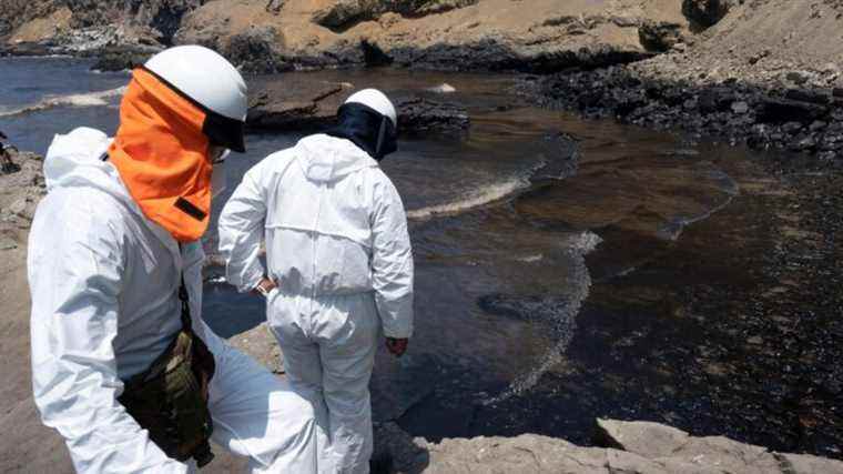 Les compagnies pétrolières blâment l’éruption volcanique des Tonga pour la marée noire au Pérou