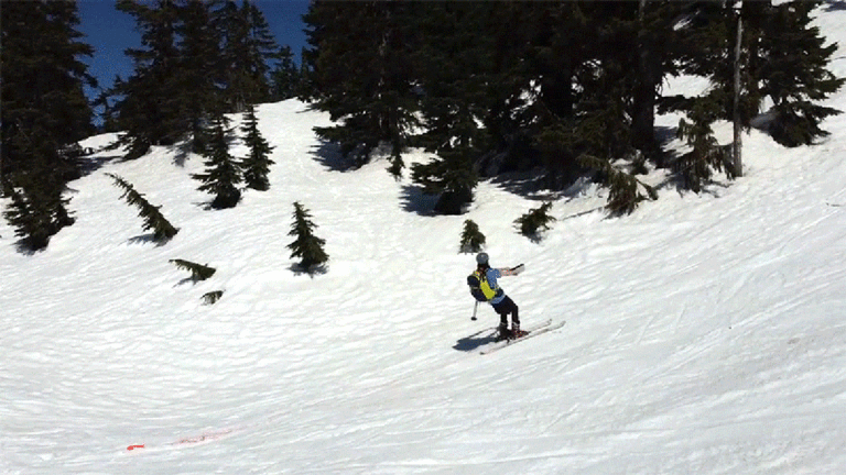 Les sports d’hiver dans l’arrière-pays sont plus amusants avec un téléski portable dans votre sac à dos