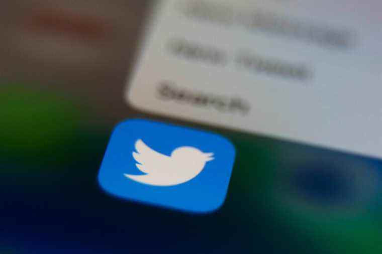 L’onglet Explorer de Twitter commencera à masquer les comptes bloqués et ignorés