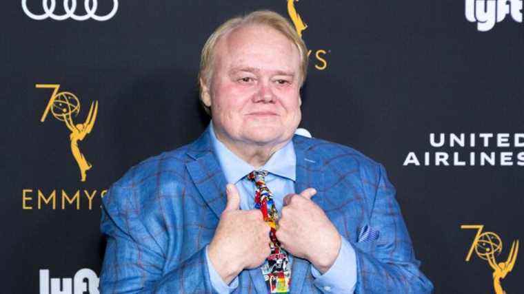 Louie Anderson, animateur vétéran de bandes dessinées et de Family Feud, décède à 68 ans
