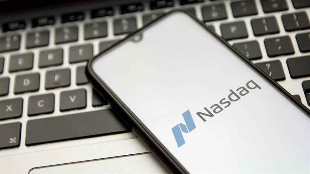 

	
		Nasdaq termine la première semaine de 2022 en baisse de plus de 4% alors que Roku et Netflix prennent les hits les plus populaires à lire Inscrivez-vous aux newsletters sur les variétés Plus de nos marques
	
	
