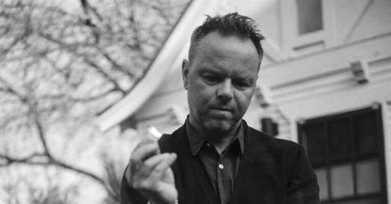 Noah Hawley continue de changer de voie