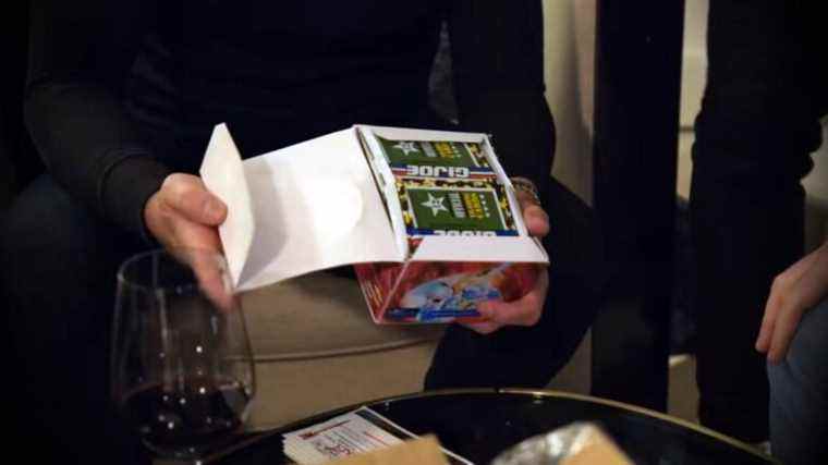 Oh non: la boîte de 3,5 millions de dollars de cartes "Pokémon" de Logan Paul n'était que le vieux GI Joe Junk
