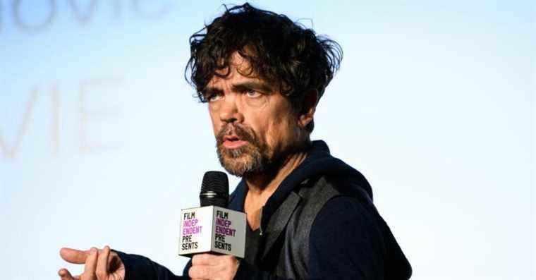 Peter Dinklage vise le remake de Blanche-Neige en direct de Disney 
