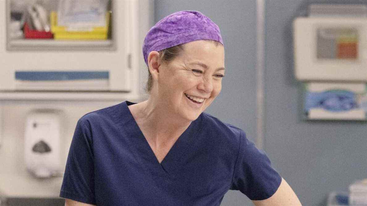 Pourquoi ABC Renewing Grey's Anatomy pour la saison 19 est à la fois génial et frustrant
