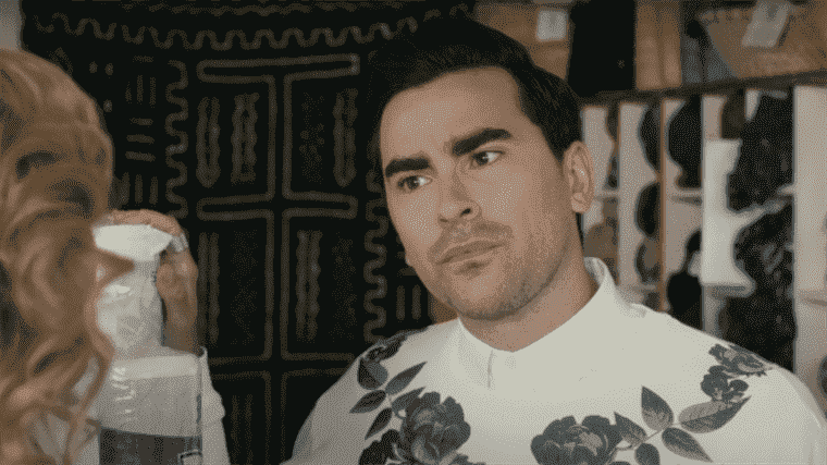 Pourquoi la star de Schitt's Creek, Dan Levy, n'est pas le plus grand fan de la phrase d'accroche la plus populaire de l'émission
