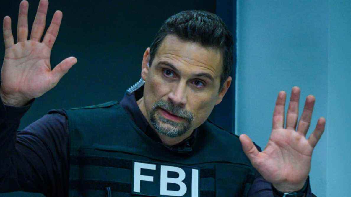 Pourquoi le FBI tue [Spoiler] De cette façon était «vraiment dangereux» pour Jubal, selon Jeremy Sisto
