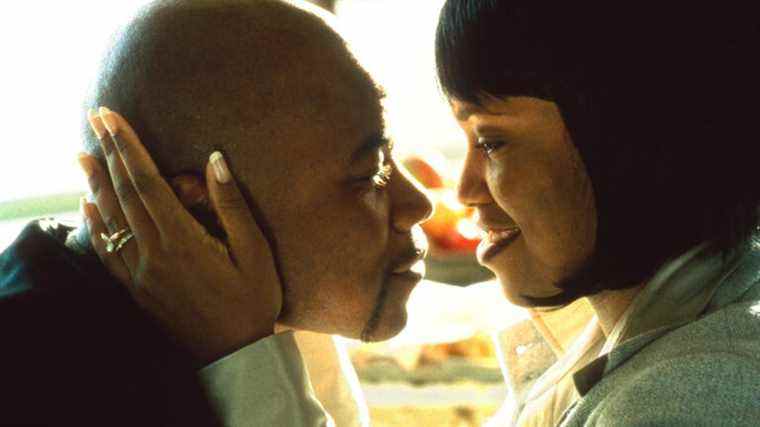 Regina King revient sur 'Jerry Maguire' 25 ans plus tard, appelle son personnage 'la personne la plus confiante' dans le film le plus populaire doit être lu
	
	
