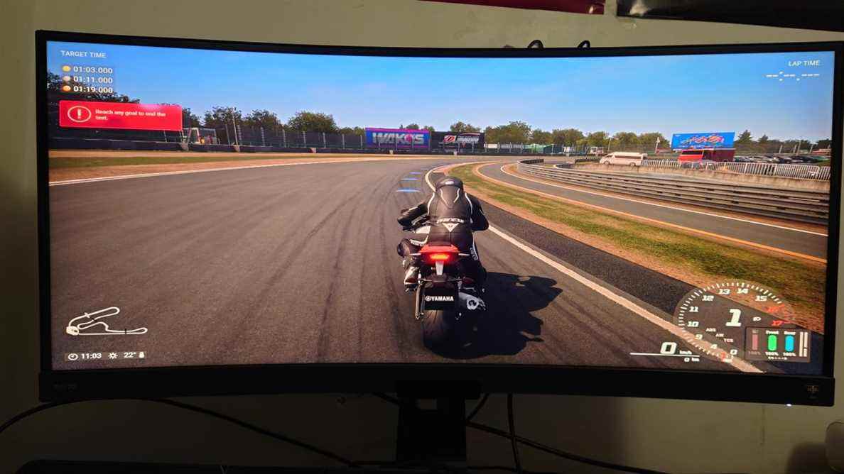 BenQ EW3880R review