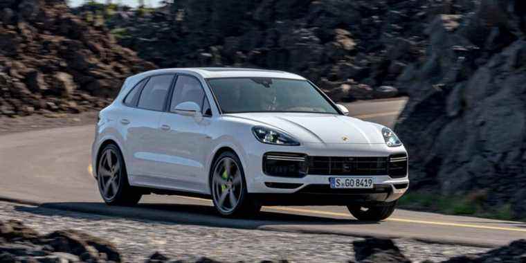 Revue, prix et spécifications du Porsche Cayenne Turbo / Turbo S E-Hybrid 2022