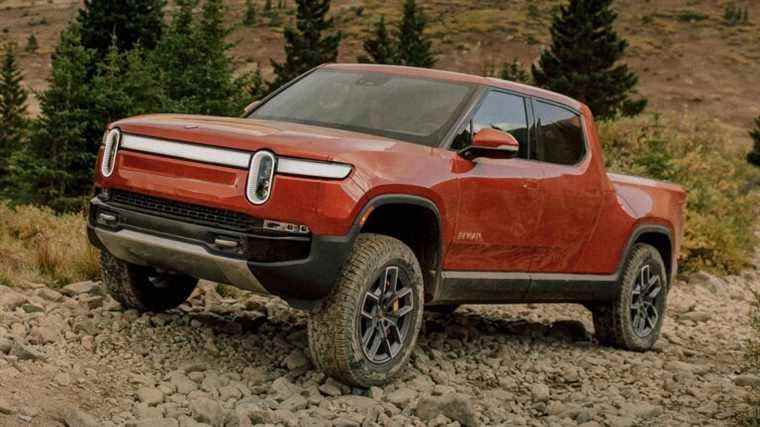 Rivian retarde la batterie 400+ Mile Max et le modèle de base R1T, R1S jusqu’en 2023