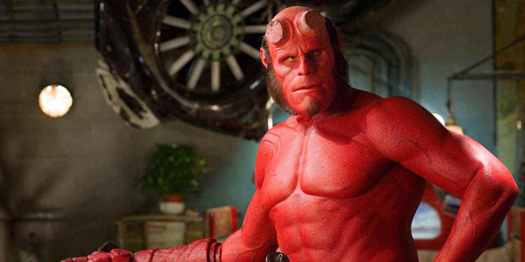 Ron Perlman n'est pas impatient de faire Hellboy 3, mais pense que les fans sont redevables
