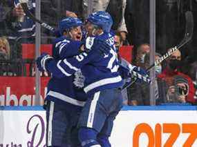 David Kampf et Ondrej Kase ont été des ajouts à faible coût, mais clés aux Maple Leafs.  GETTY IMAGES