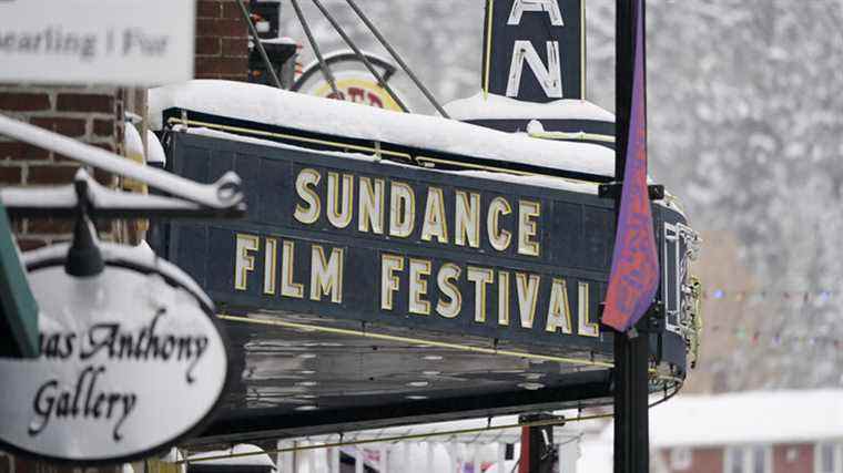 

	
		Sundance annule son programme en personne et le festival du film deviendra virtuel Le plus populaire à lire Inscrivez-vous aux bulletins d'information sur les variétés Plus de nos marques
	
	
