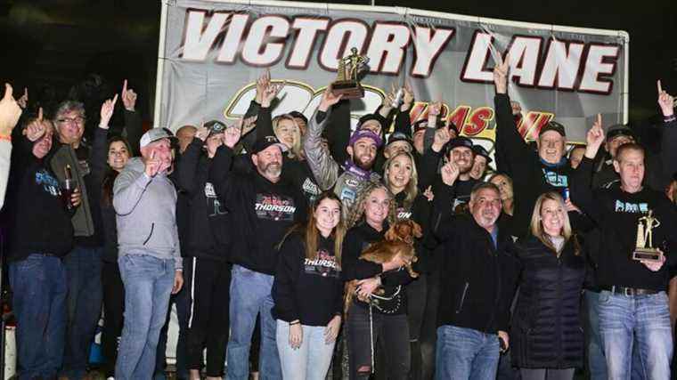 Tanner Thorson remporte le Chili Bowl, une femme fait un A-Main pour la toute première fois